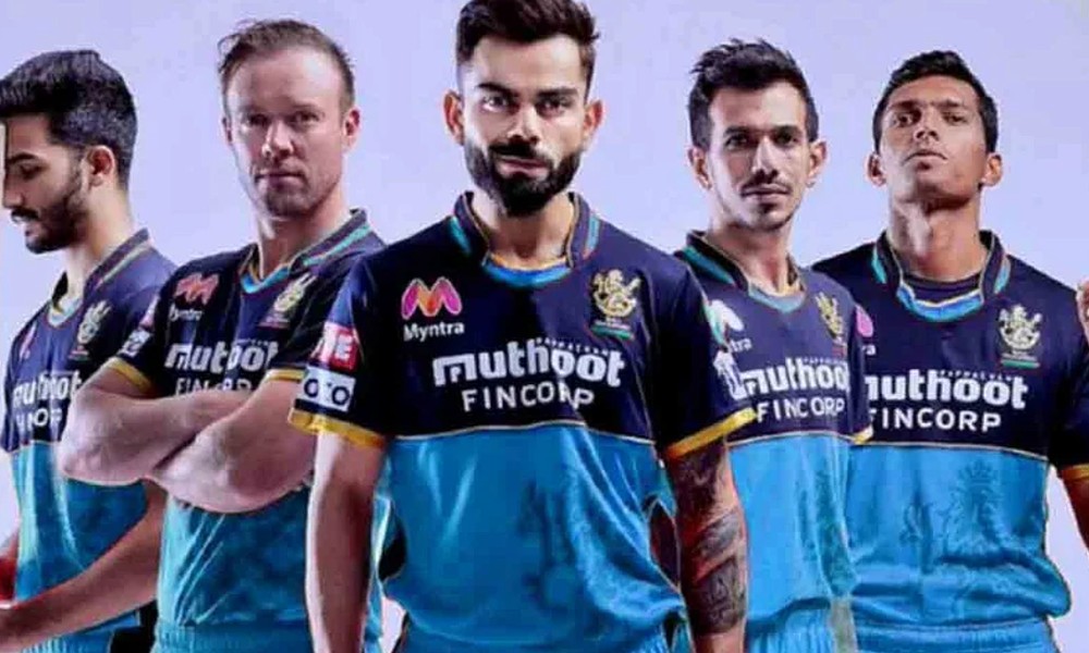 IPL 2021: ಈ ಬಾರಿ ಹೊಸ ಜೆರ್ಸಿಯಲ್ಲಿ ಕಣಕ್ಕಿಳಿಯಲಿದೆ ಆರ್​ಸಿಬಿ: ರಿವೀಲ್ ಮಾಡಿತು ಫ್ರಾಂಚೈಸಿ
