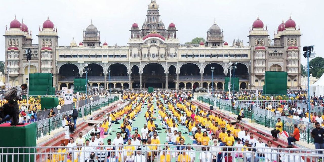 IDY With PM: Final Yoga Rehearsal Held At Palace